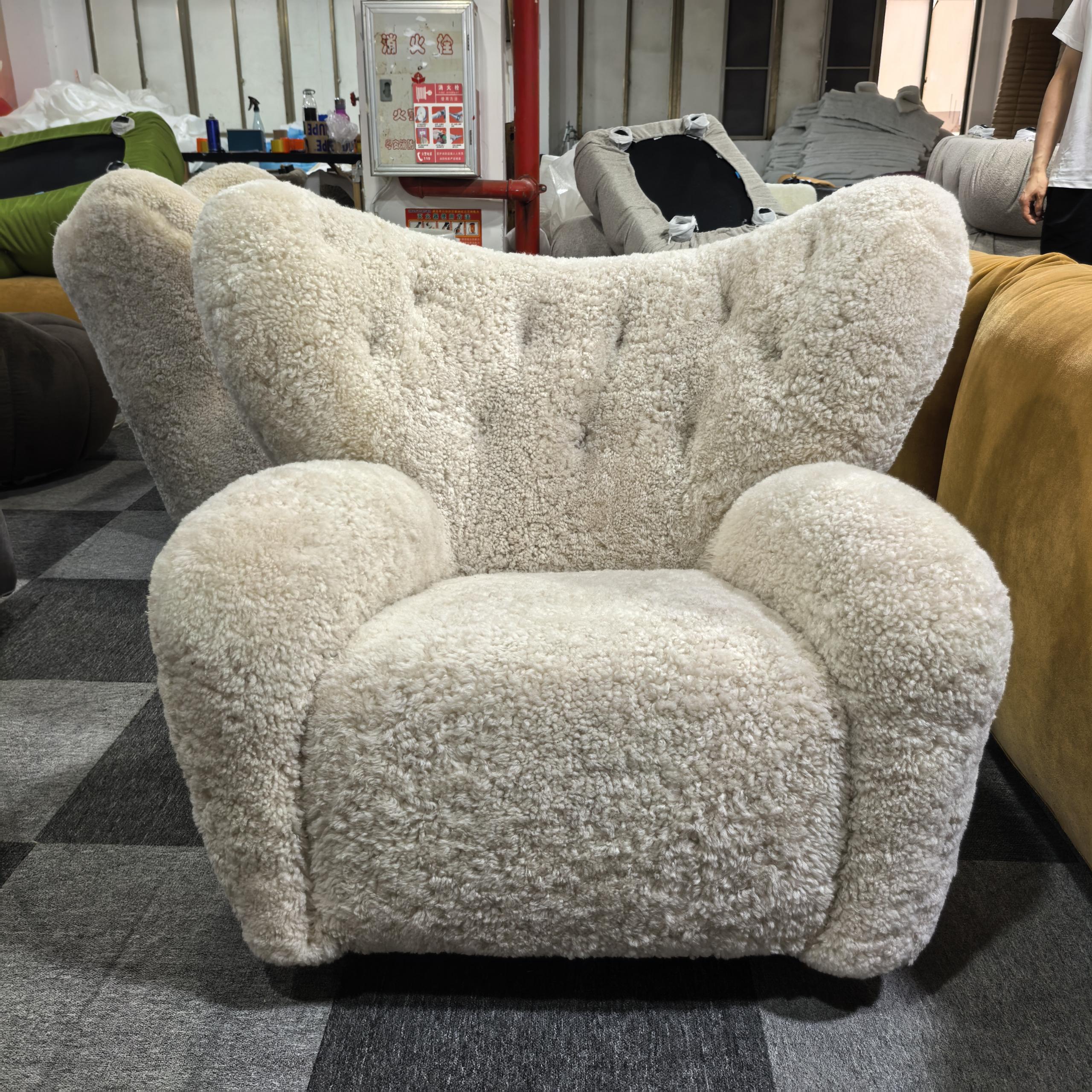 Yeti Armchair in Natural Sheepskin