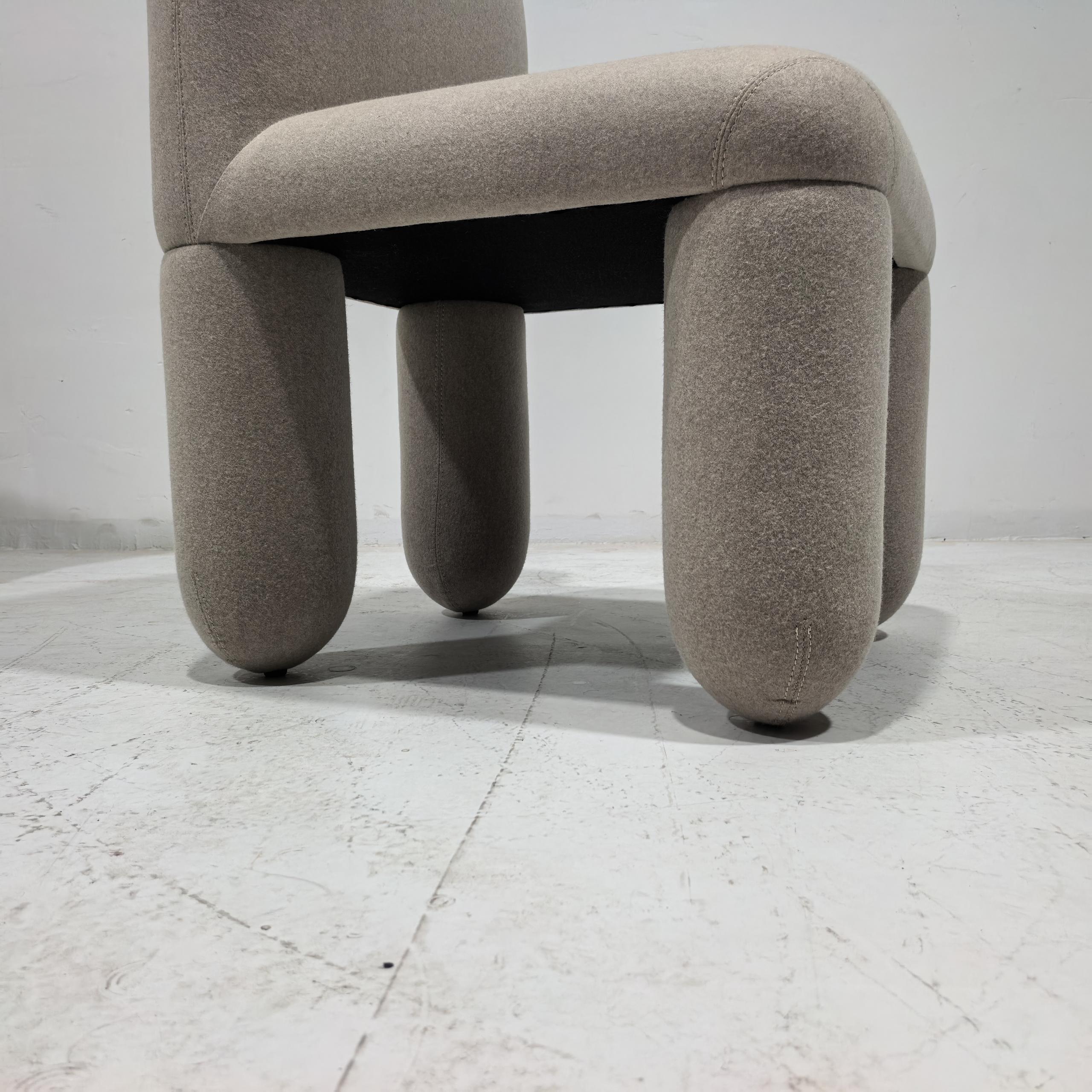 Hello Chair Noom