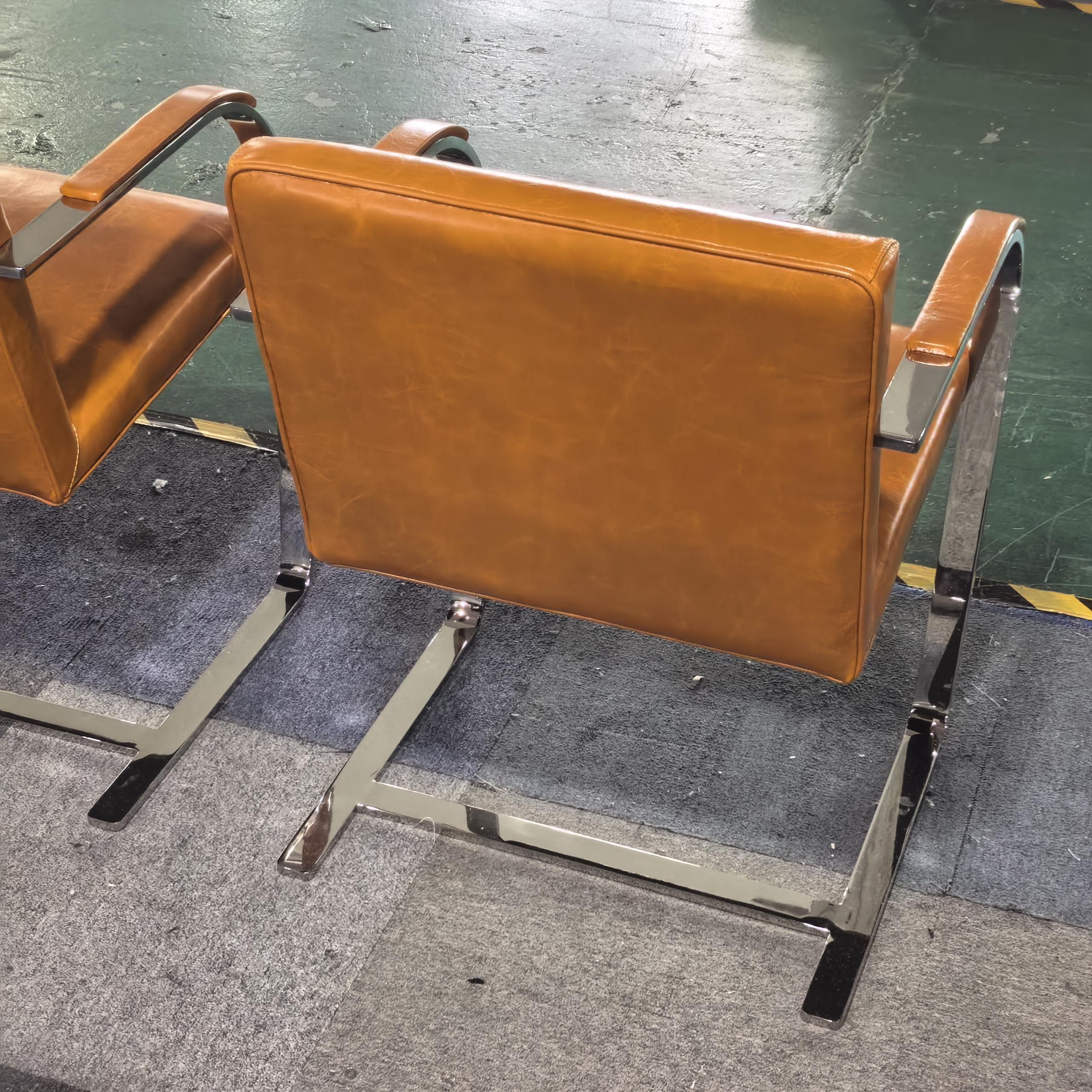 Flat Brno Chair