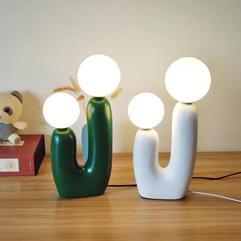 Cactus design small table lamp for stylish interiors