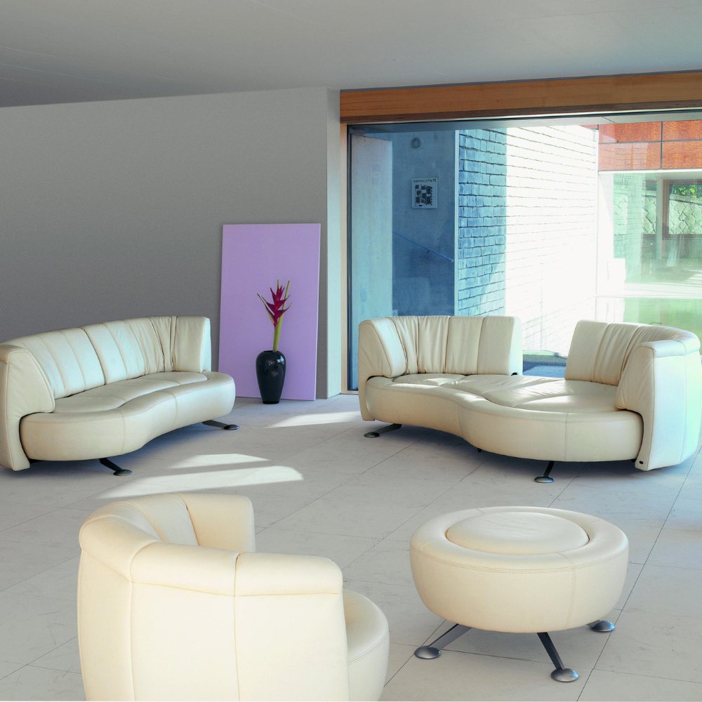 Modern DS 164 sofa with 360° rotating backrest, perfect for versatile living spaces.