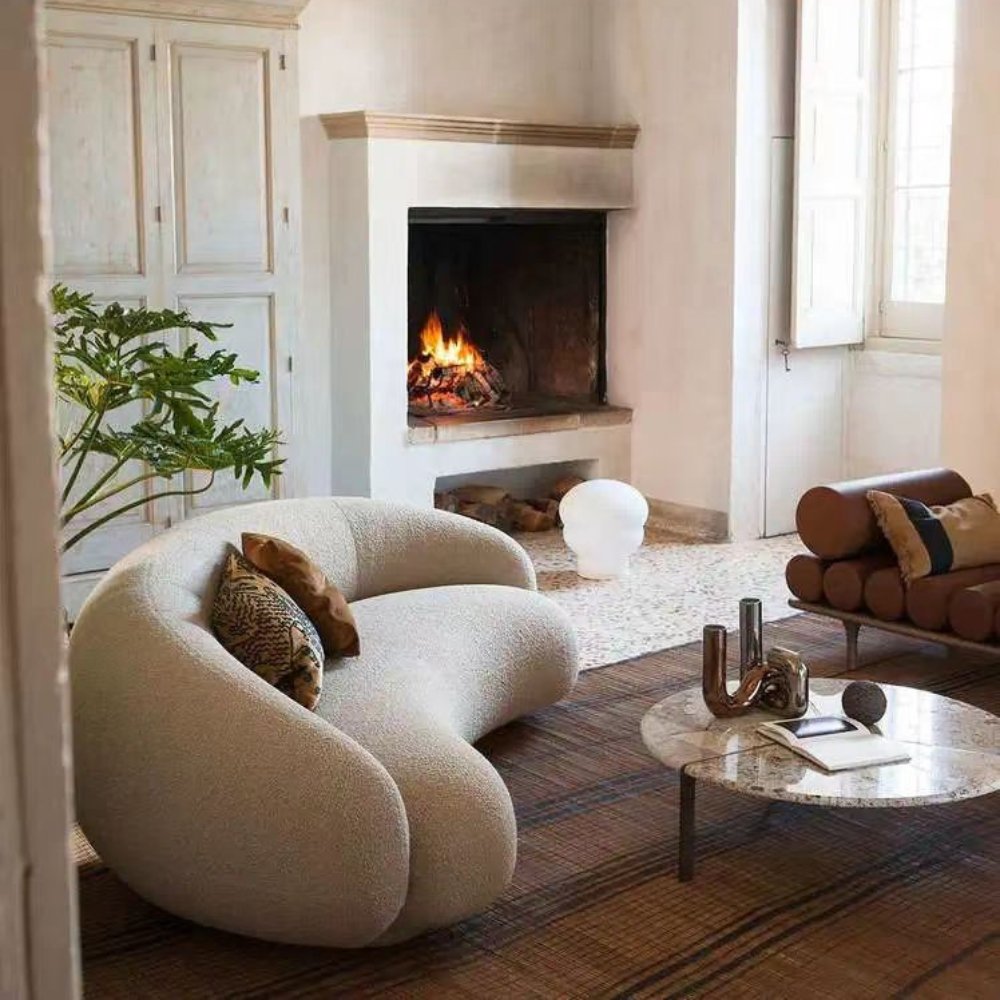 Graceful Tacchini sofa Julep, perfect for both intimate and sophisticated environments.