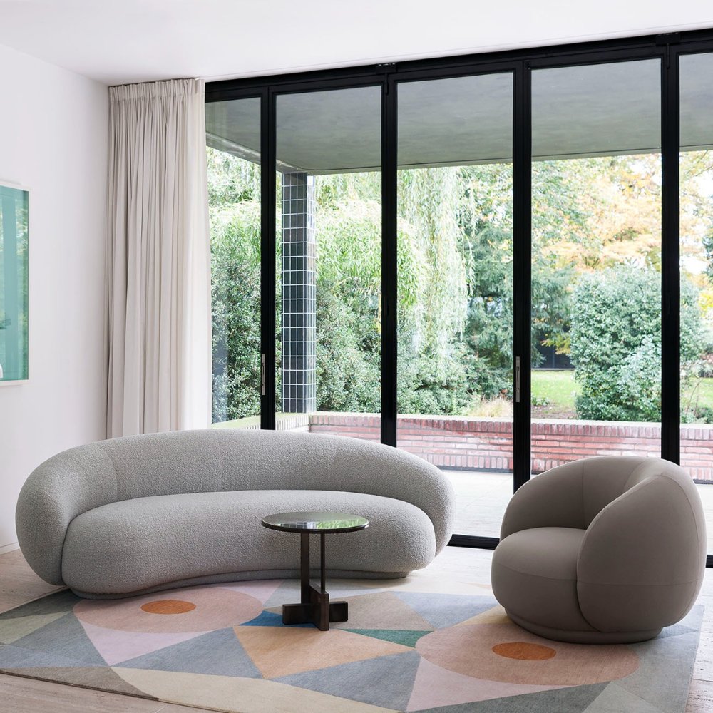 Sophisticated Julep Tacchini sofa with a floating illusion for modern spaces.