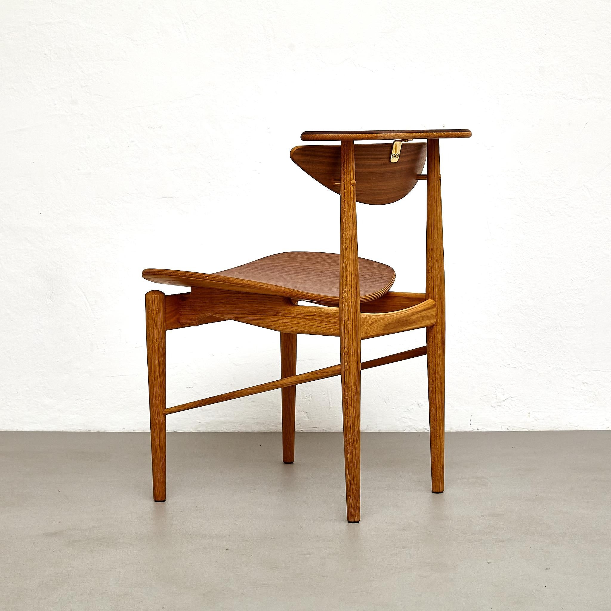 Finn Juhl Reading Chair, Wood Veneer