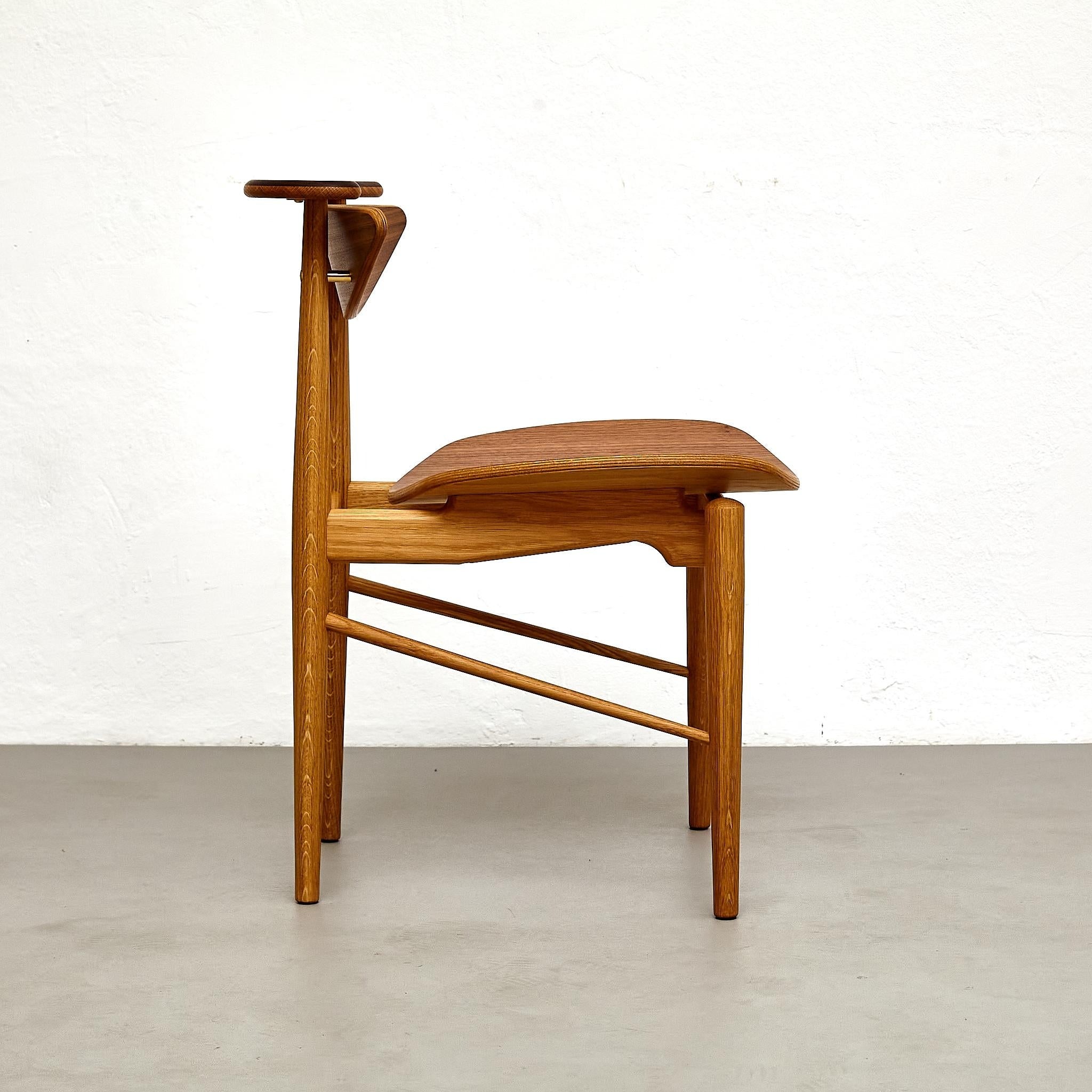 Finn Juhl Reading Chair, Wood Veneer