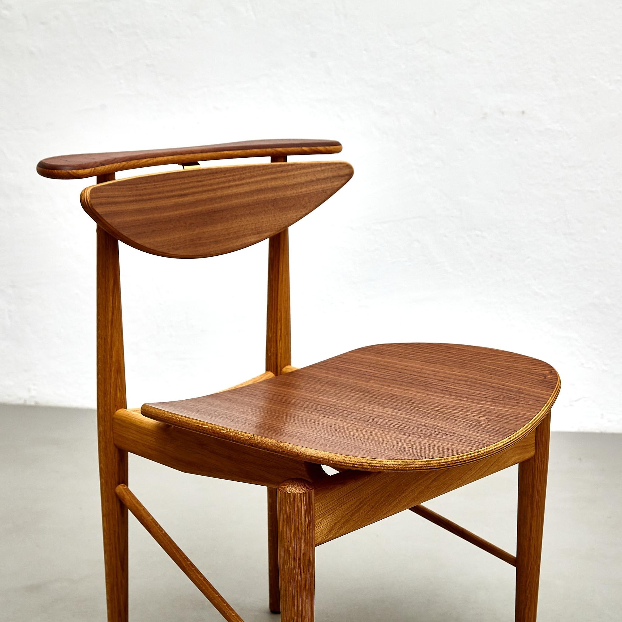 Finn Juhl Reading Chair, Wood Veneer