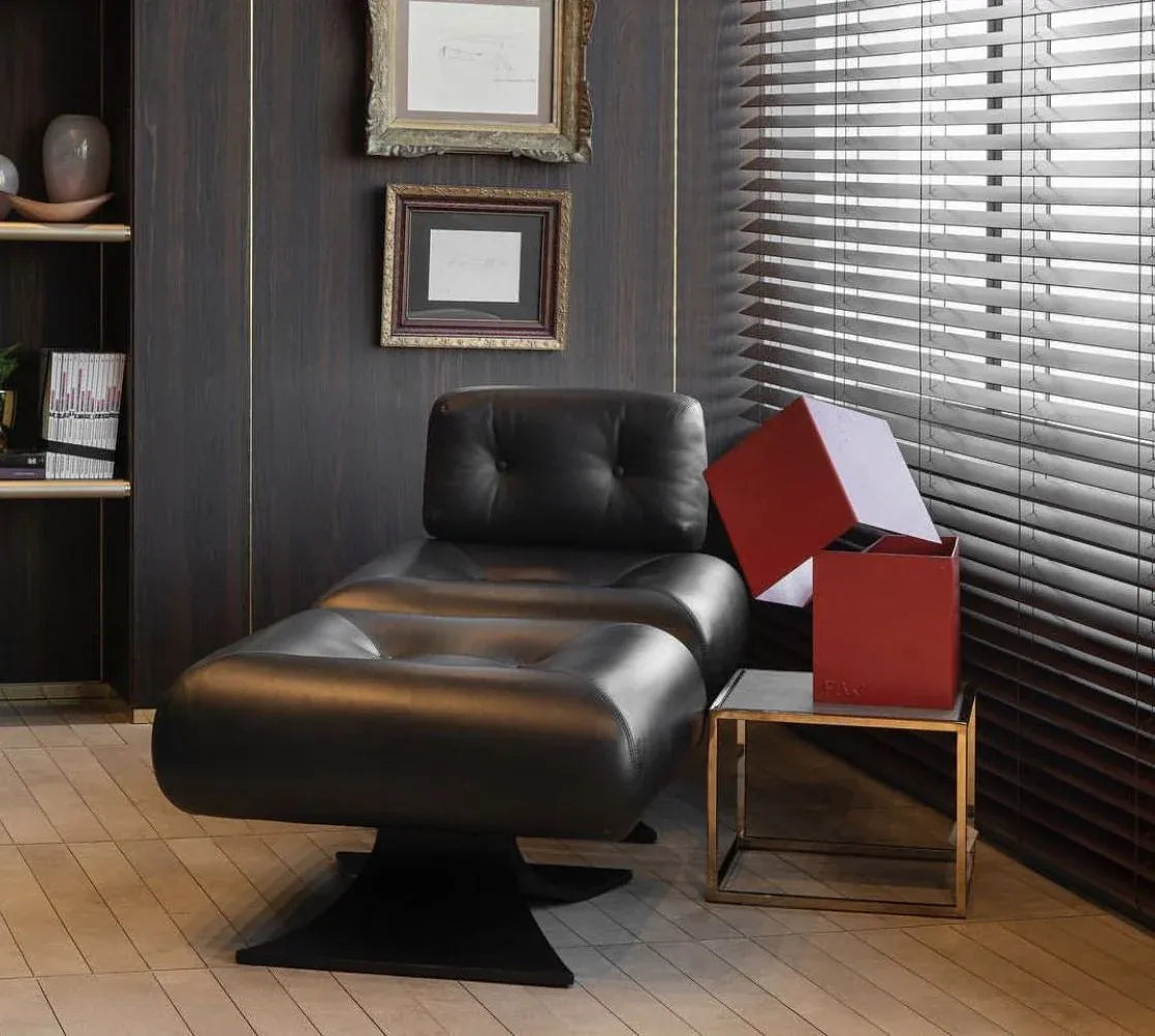 Luxurious seating with Niemeyer Alta Lounge Chair and Ottoman