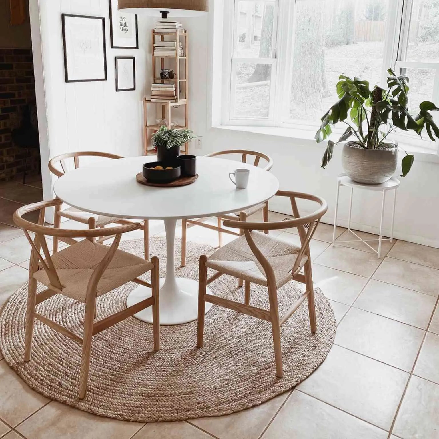 Timeless Tulip Table designed by Eero Saarinen in the 1950s