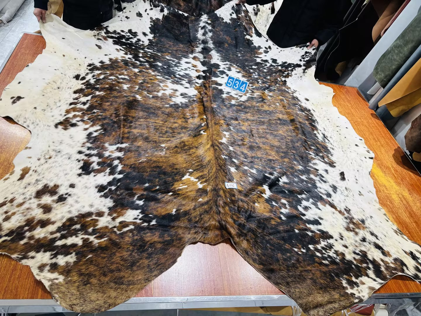 Wassily Chair | Iconic Bauhaus Tubular Metal & Cowhide Armchair