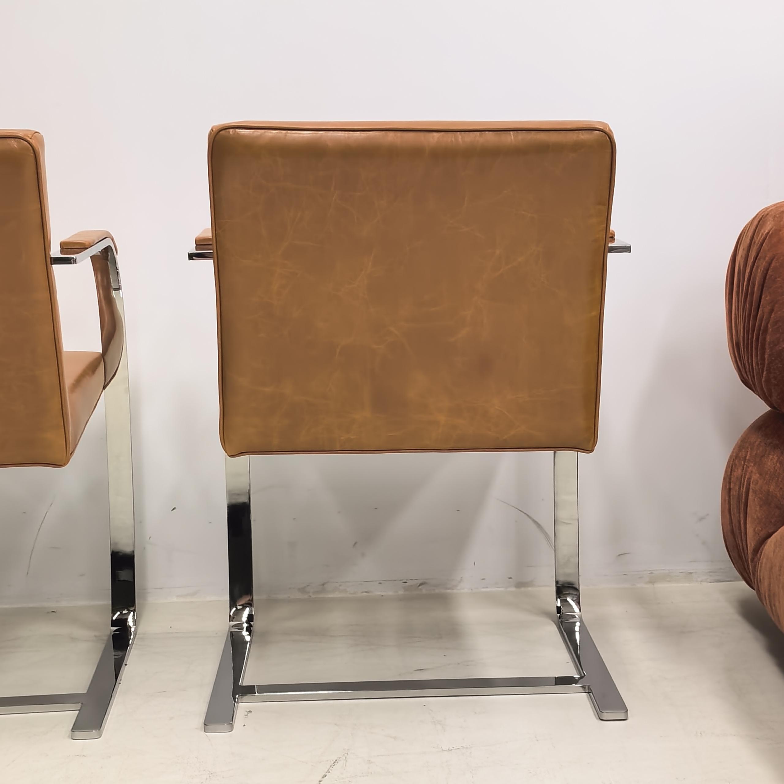 Flat Brno Chair
