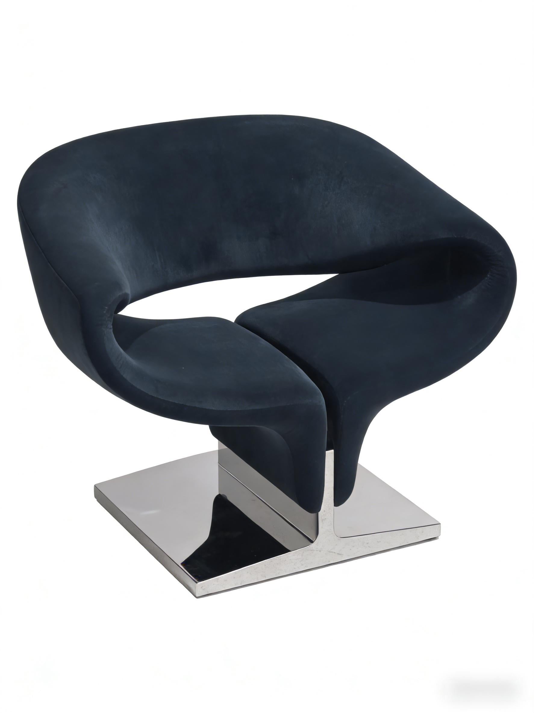 ribbon-lounge-chair-navy-velvet-chrome-base-front-view
