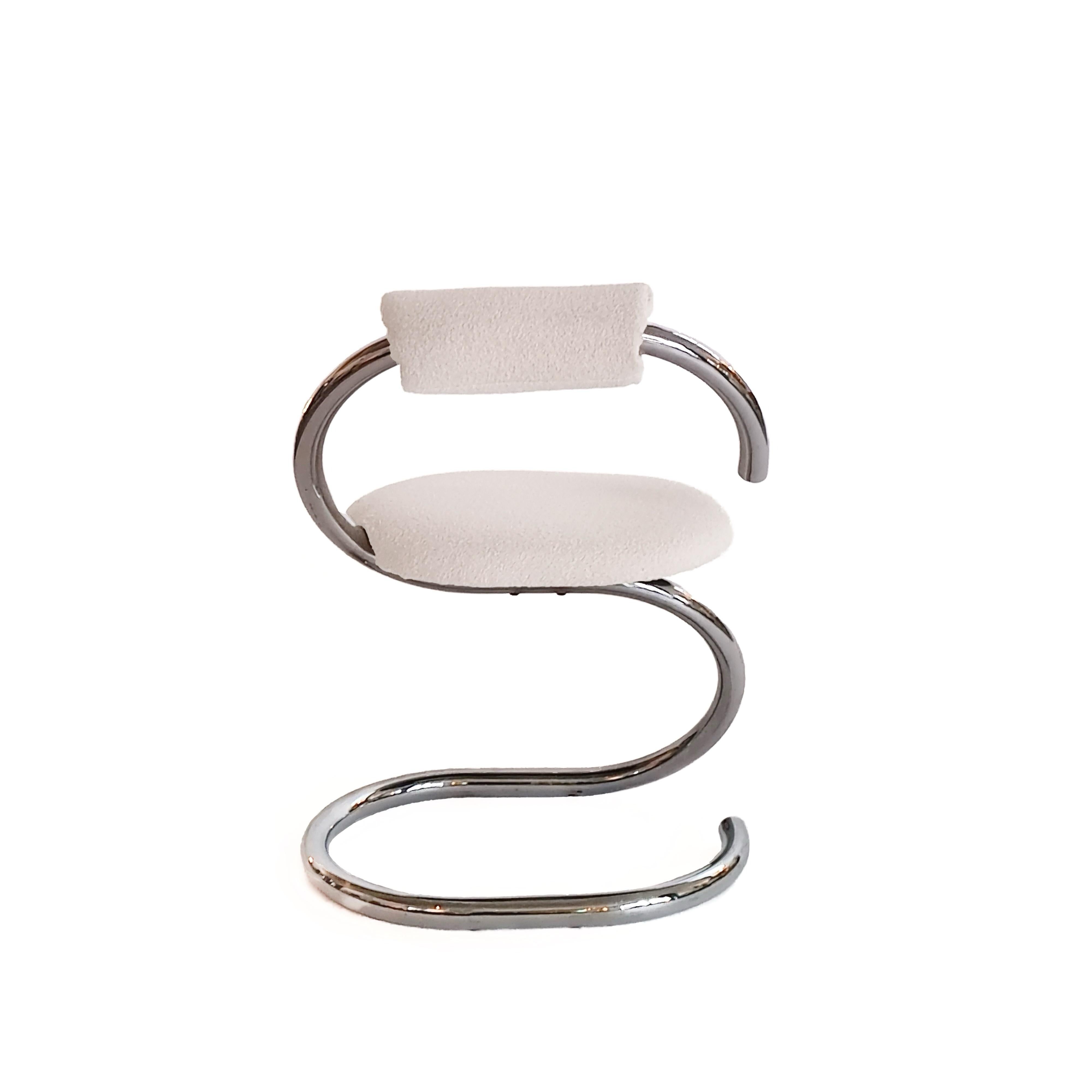 Cobra Chair, White Bouclé