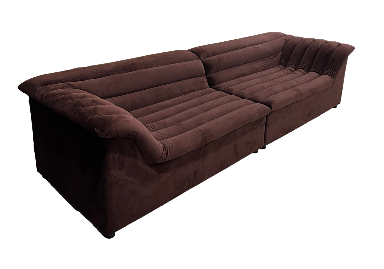 Float Sectional sofa curved