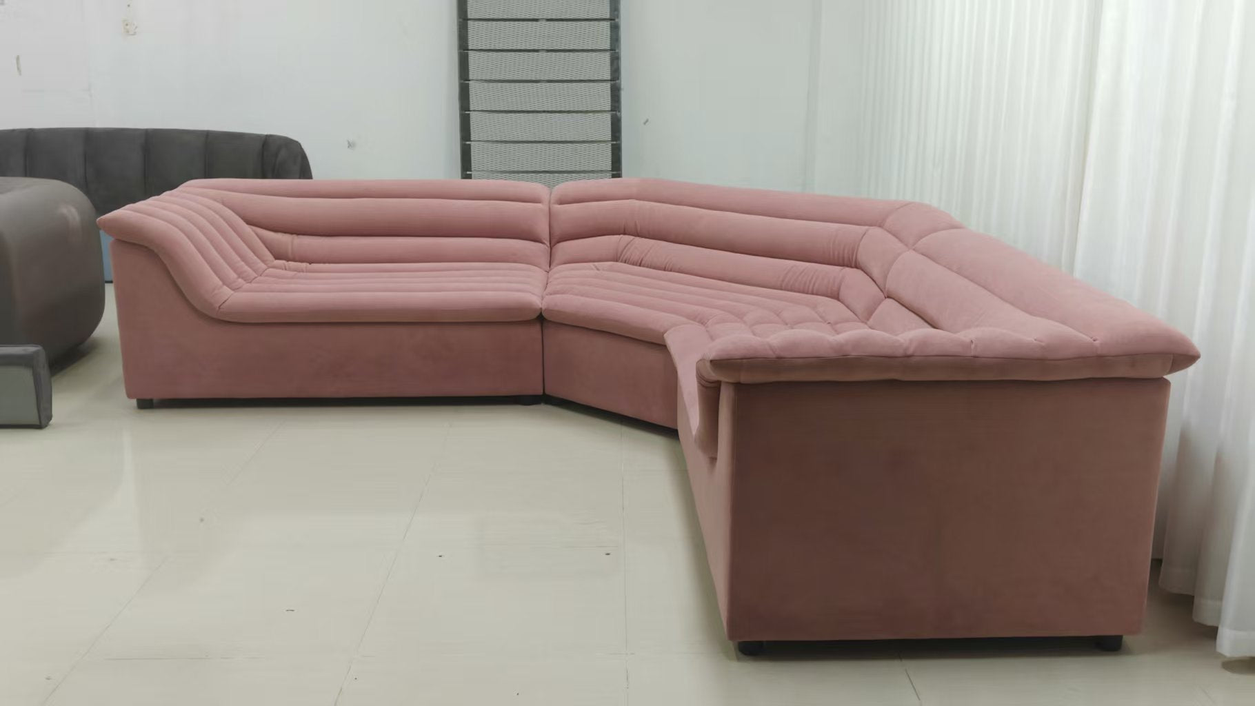 Float Sectional sofa curved