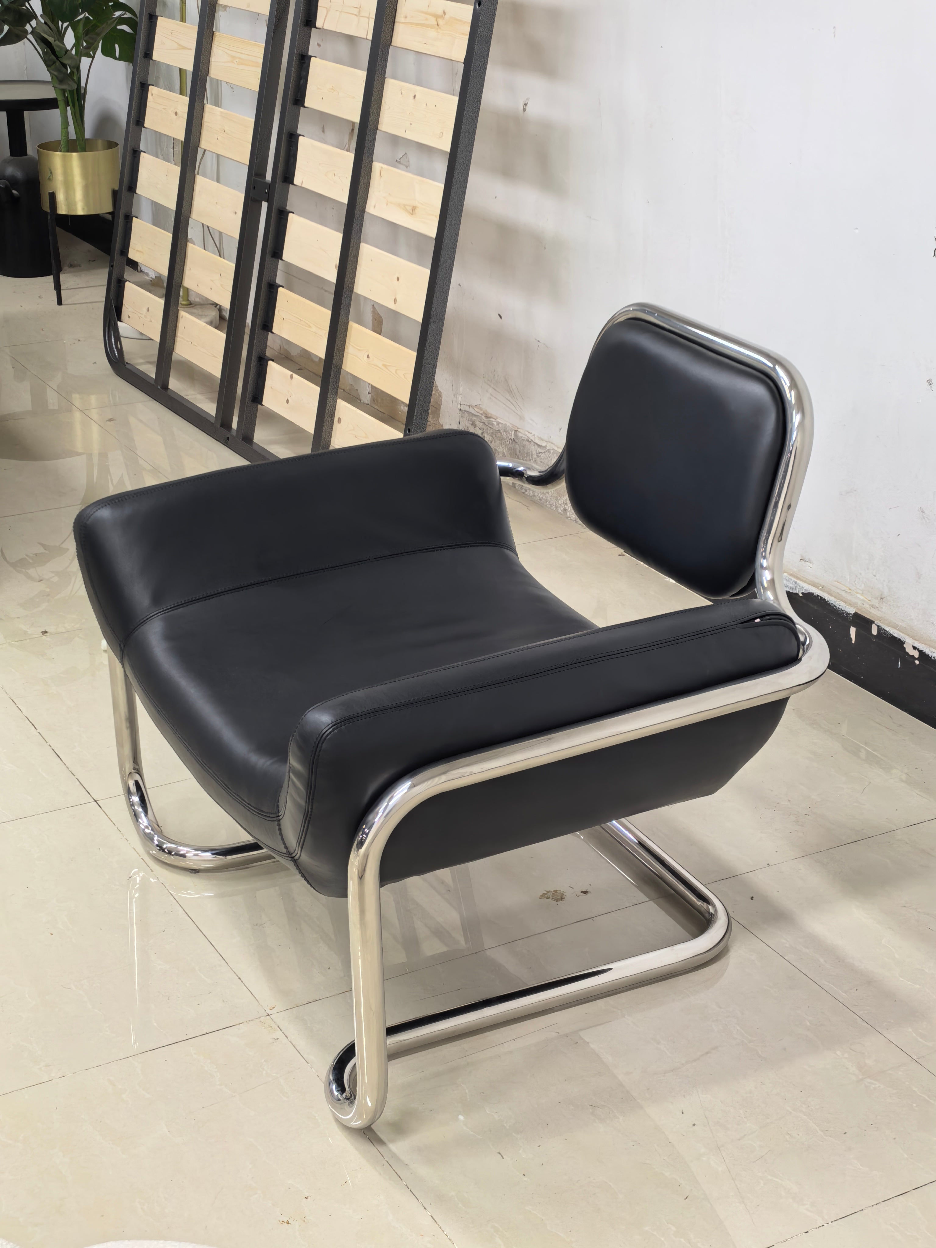 Limande Lounge Chairs