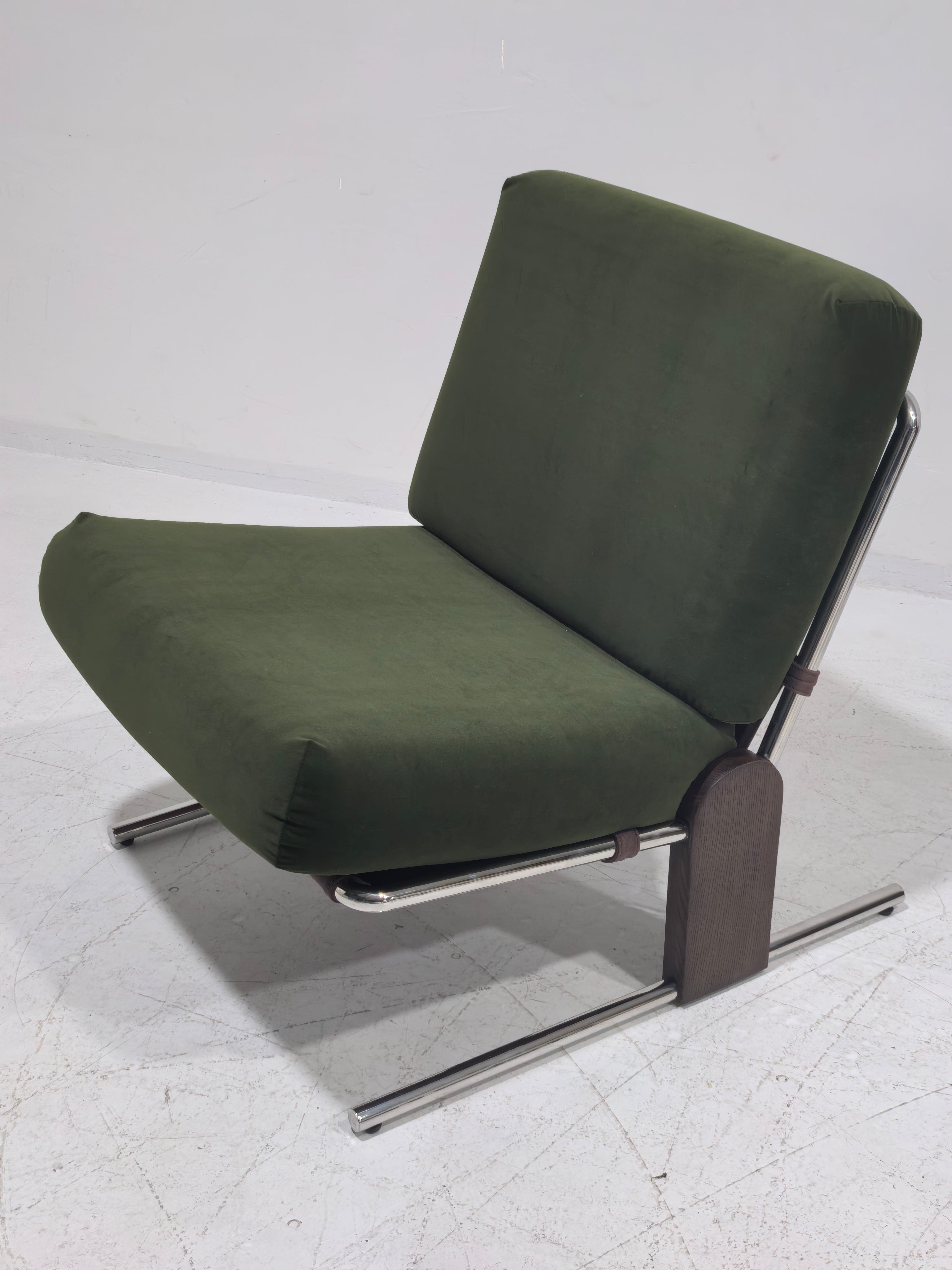 Contempo Lounge Chair