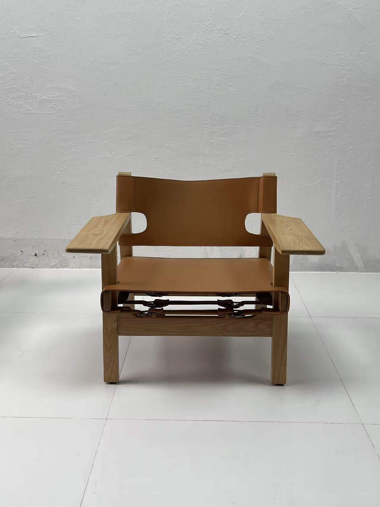 The Spanish Chair | Børge Mogensen Replica | Solid Wood& Saddle Leather Lounge Chair