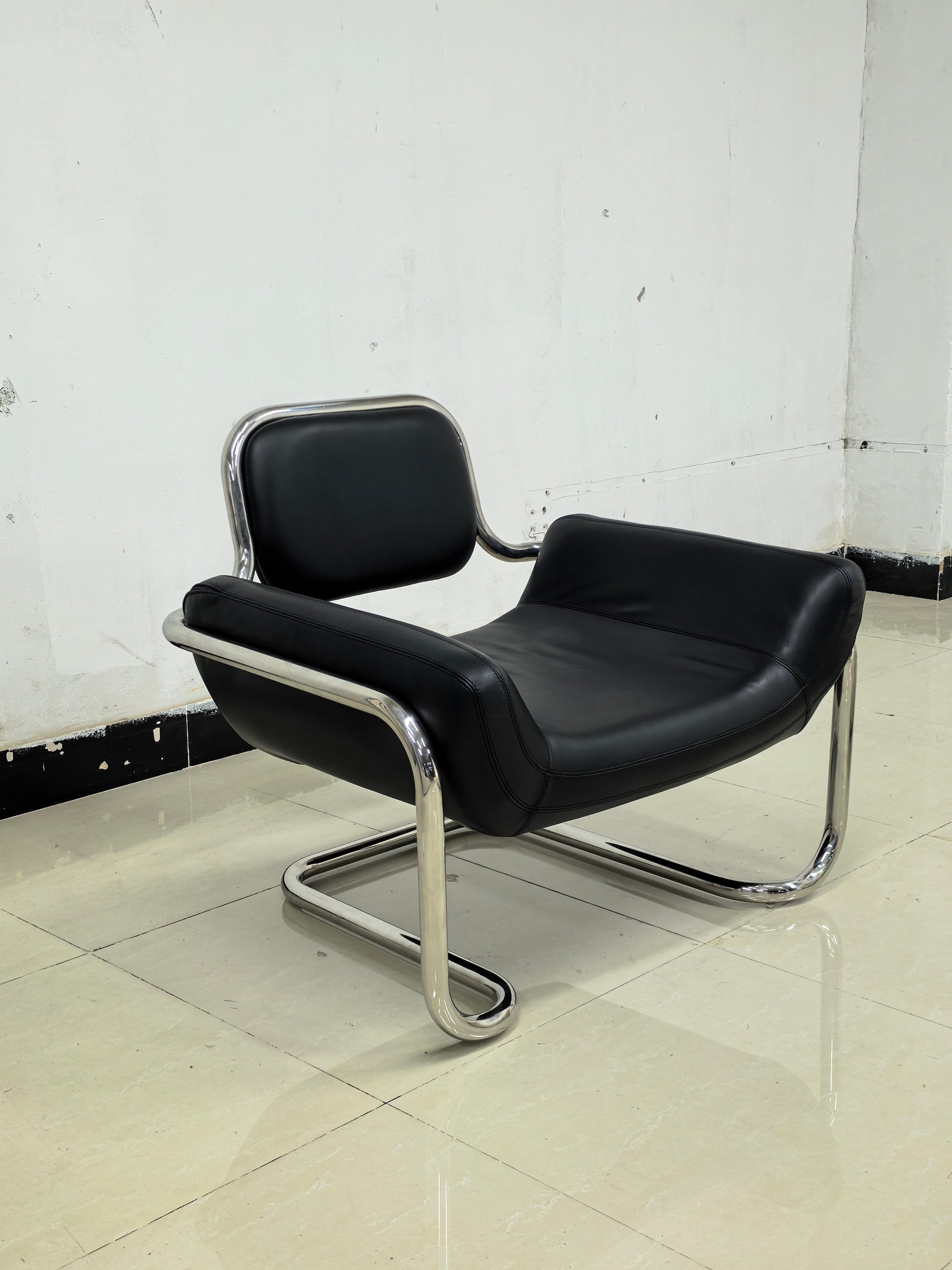 Limande Lounge Chair | Mid-Century Modern Replica