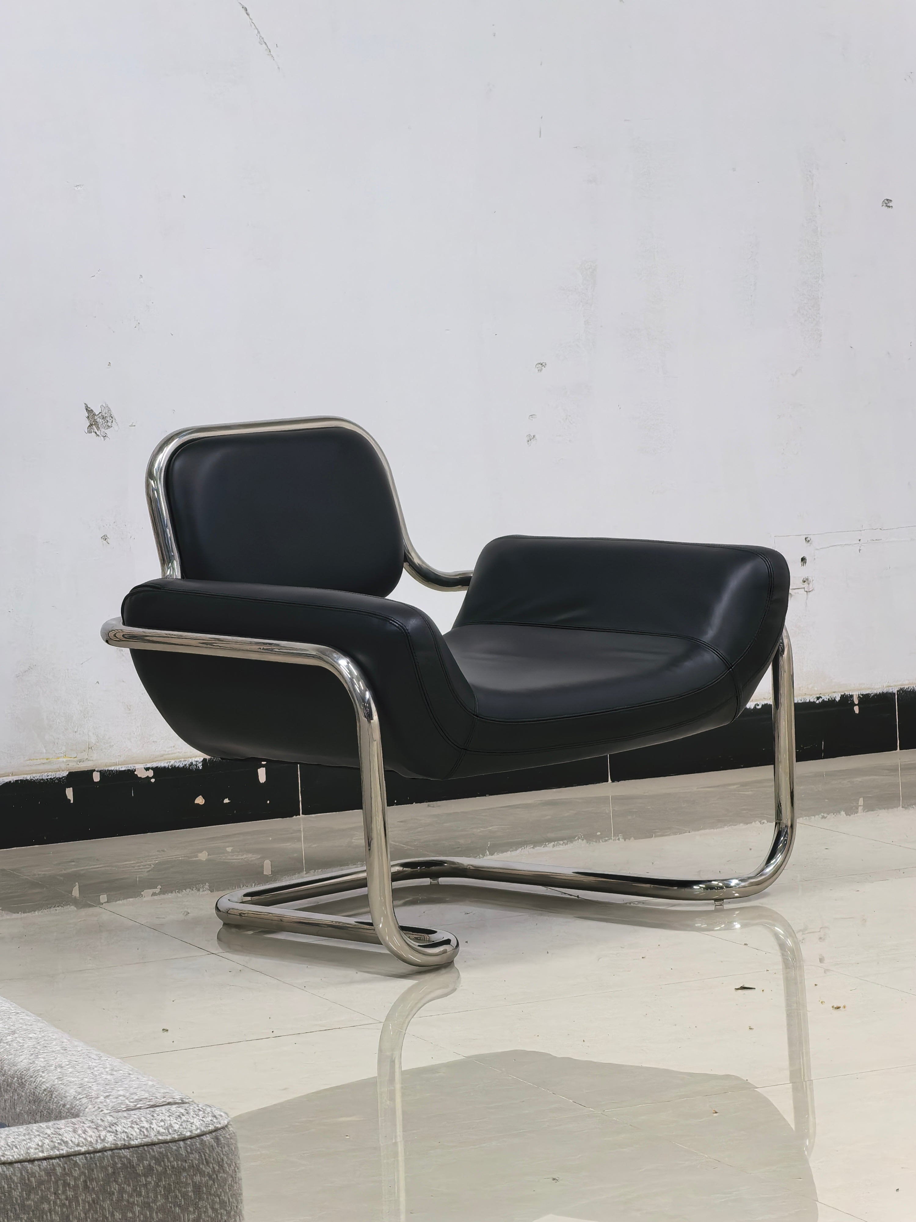 Limande Lounge Chair | Mid-Century Modern Replica